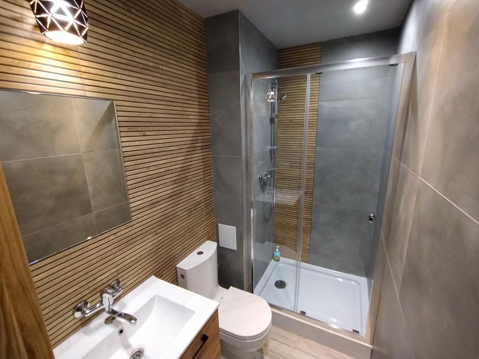 Good Night Noclegi & Strefa Z Sauna I Jacuzzi Ogolnodostepna Lub Na Wylacznosc 切霍维采-杰济采 外观 照片