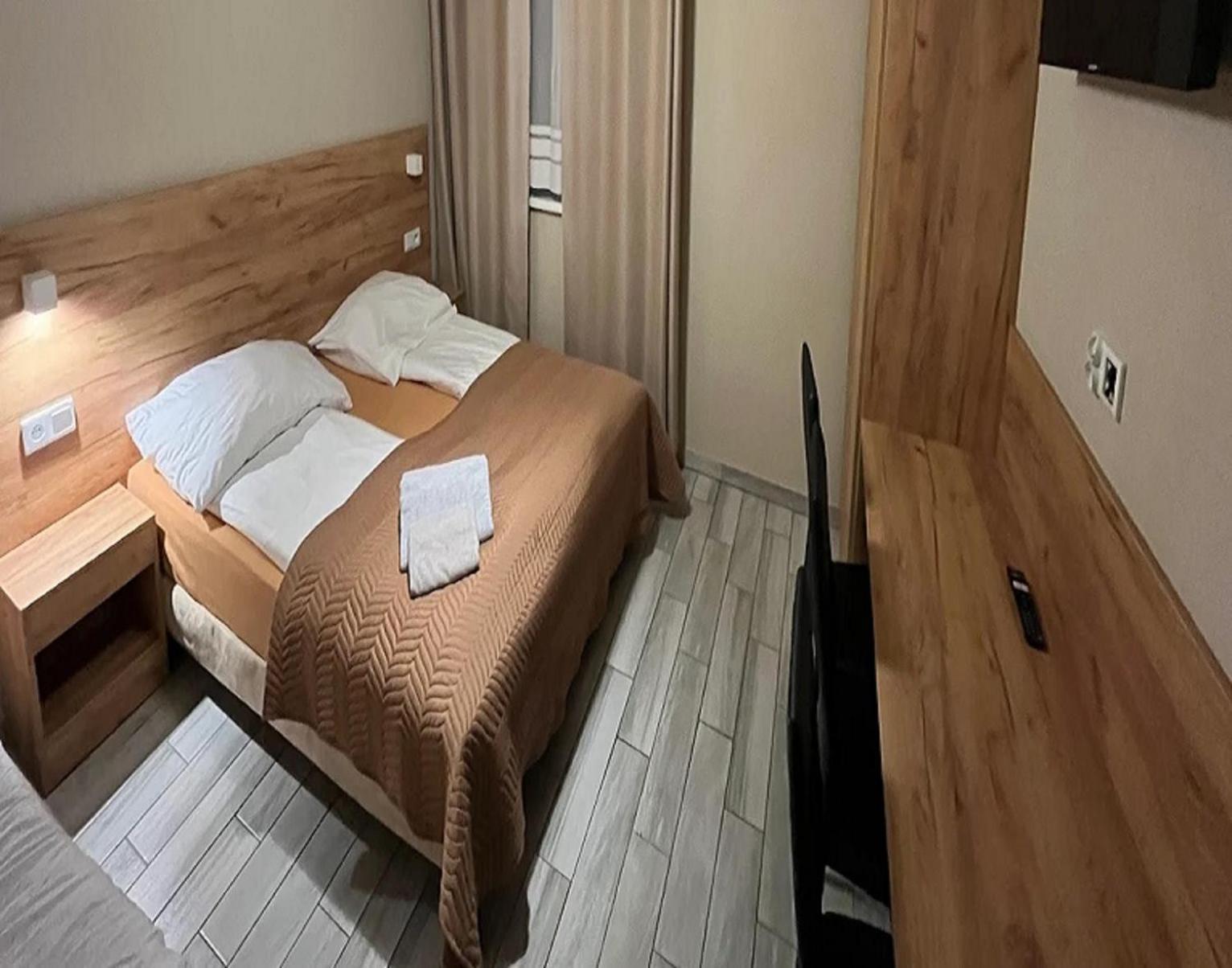 Good Night Noclegi & Strefa Z Sauna I Jacuzzi Ogolnodostepna Lub Na Wylacznosc 切霍维采-杰济采 外观 照片