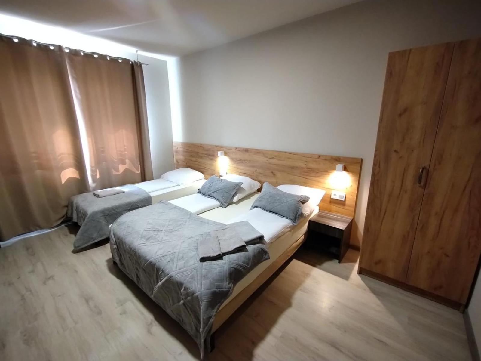Good Night Noclegi & Strefa Z Sauna I Jacuzzi Ogolnodostepna Lub Na Wylacznosc 切霍维采-杰济采 外观 照片